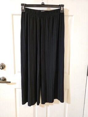 Jon & Anna Black Elastic-Waist Pleated Trousers